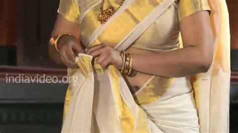 saree change porn|Desi Aunty Changing Saree Porn Videos